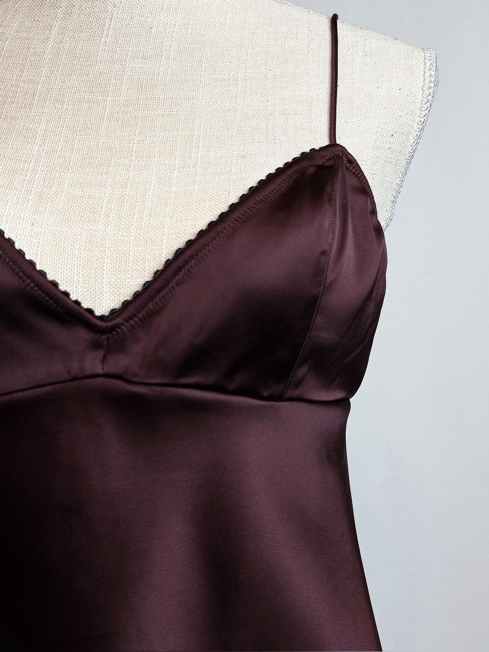 NWT Skims Satin Cami Top - Picture 4 of 6